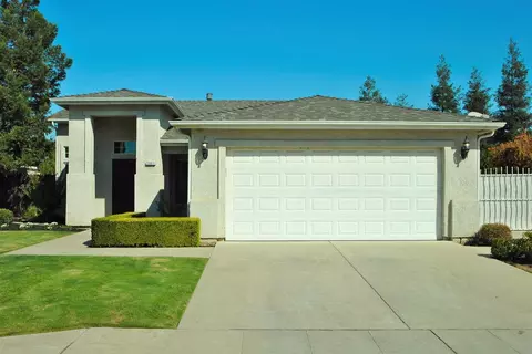 2661 Sierra Madre Ave, Clovis, CA 93611 photo 1