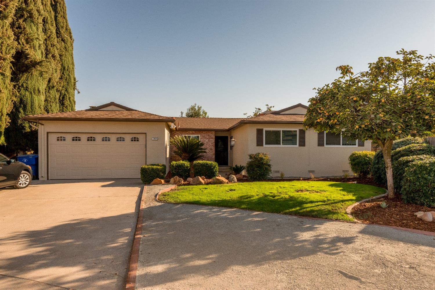1417 Beverly Cir, Clovis, CA 93611 photo 1