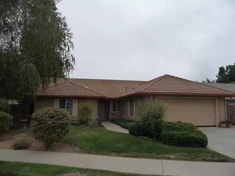 2360 Grapewood Ct, Madera, CA 93637 photo 1
