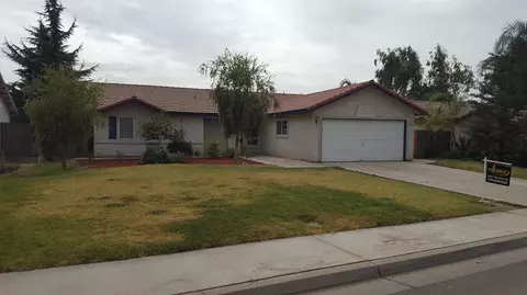 14541 W Sunset Ave, Kerman, CA 93630 photo 1