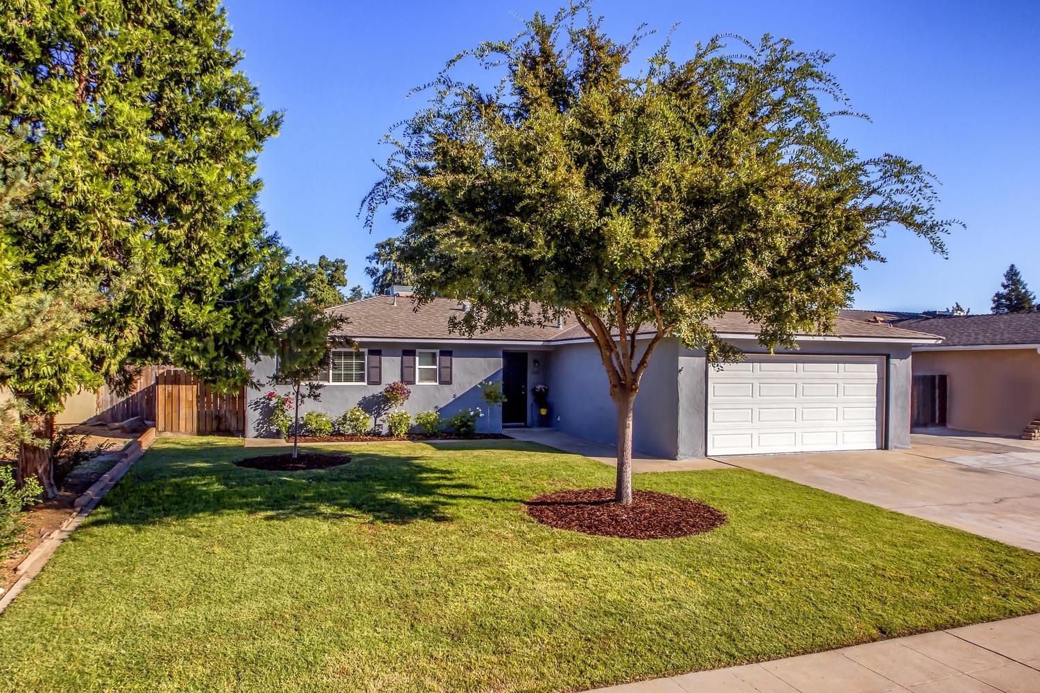 1655 Hampton Way, Clovis, CA 93611 photo 1