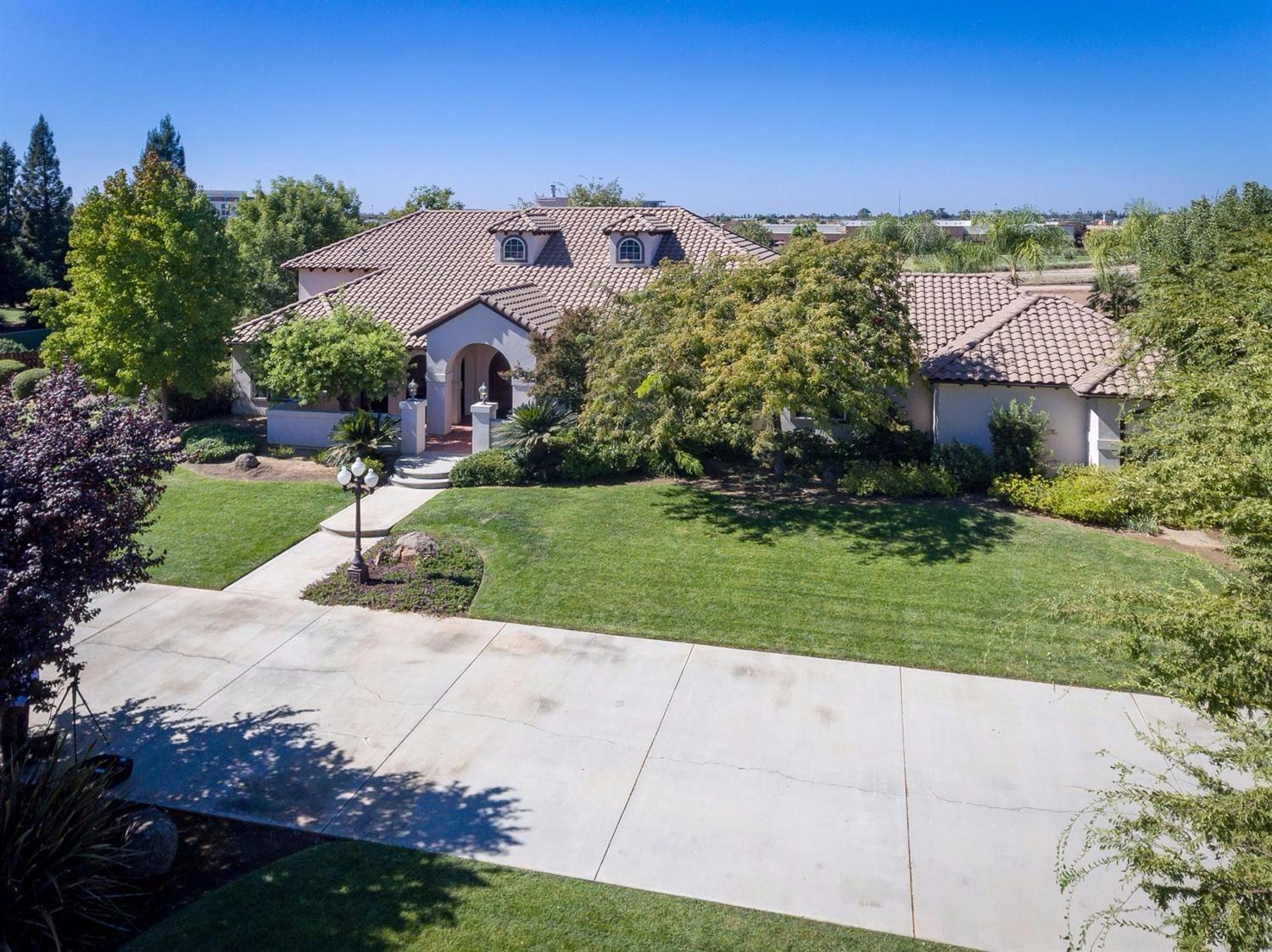 7409 N Traverse Ave, Clovis, CA 93619 photo 1