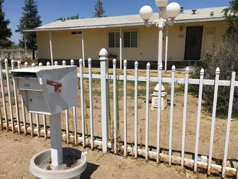 16424 W Belmont Ave, Kerman, CA 93630 photo 1