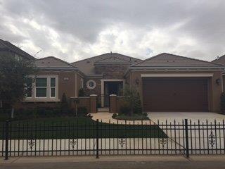 1880 N Hansen Ave, Clovis, CA 93619 photo 1