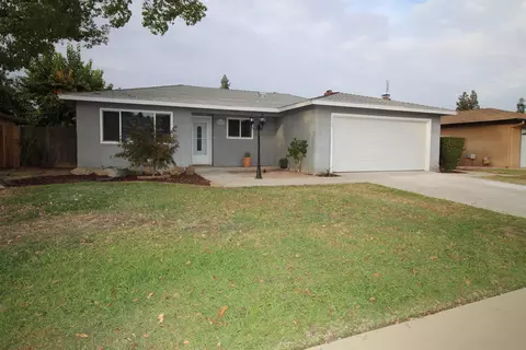 1703 Hampton Ave, Clovis, CA 93611 photo 1