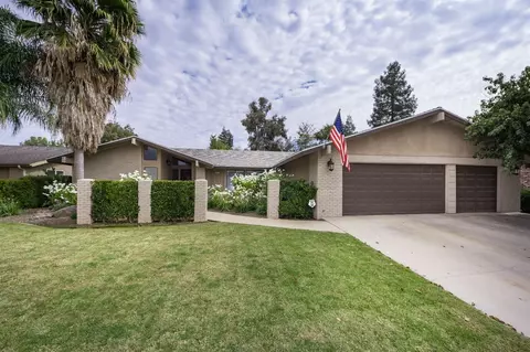 479 Burgan Ave, Clovis, CA 93611 photo 1