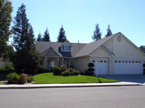 2568 Kenosha Ave, Clovis, CA 93619 photo 1