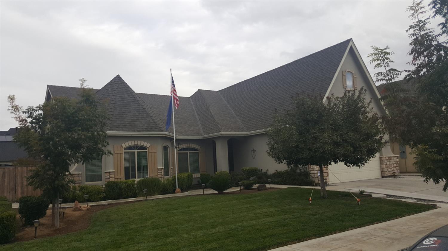 485 W Trenton Ave, Clovis, CA 93619 photo 1