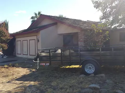 1334 Saginaw Ave, Clovis, CA 93612 photo 1