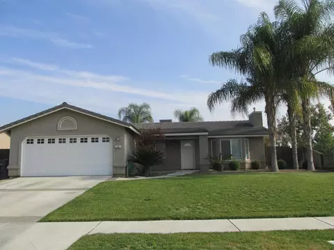 280 S Michelle Ave, Kerman, CA 93630 photo 1