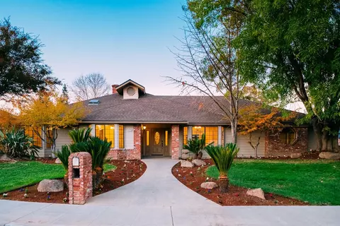 723 W Sample Ave, Clovis, CA 93612 photo 1