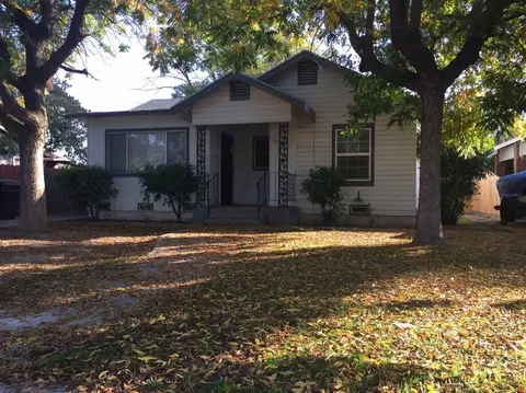 651 E Myra Ave, Reedley, CA 93654 photo 1