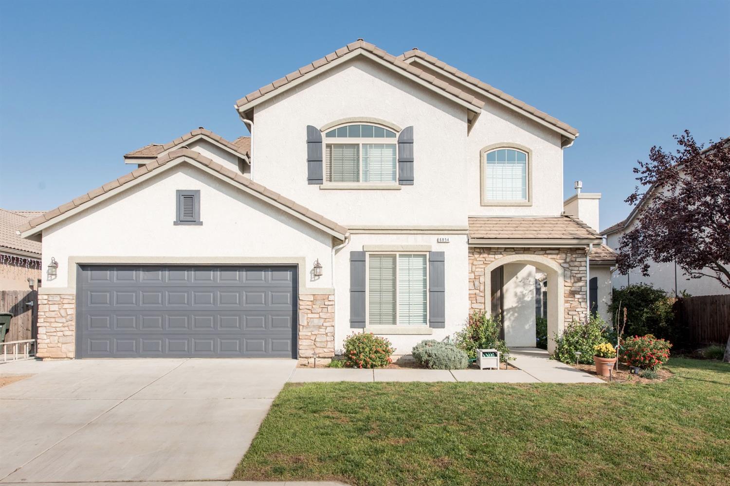 6854 E Simpson Ave, Fresno, CA 93727 photo 1