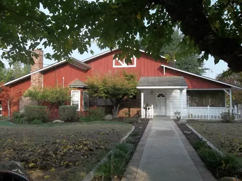 6789 N De Wolf Ave, Clovis, CA 93619 photo 1