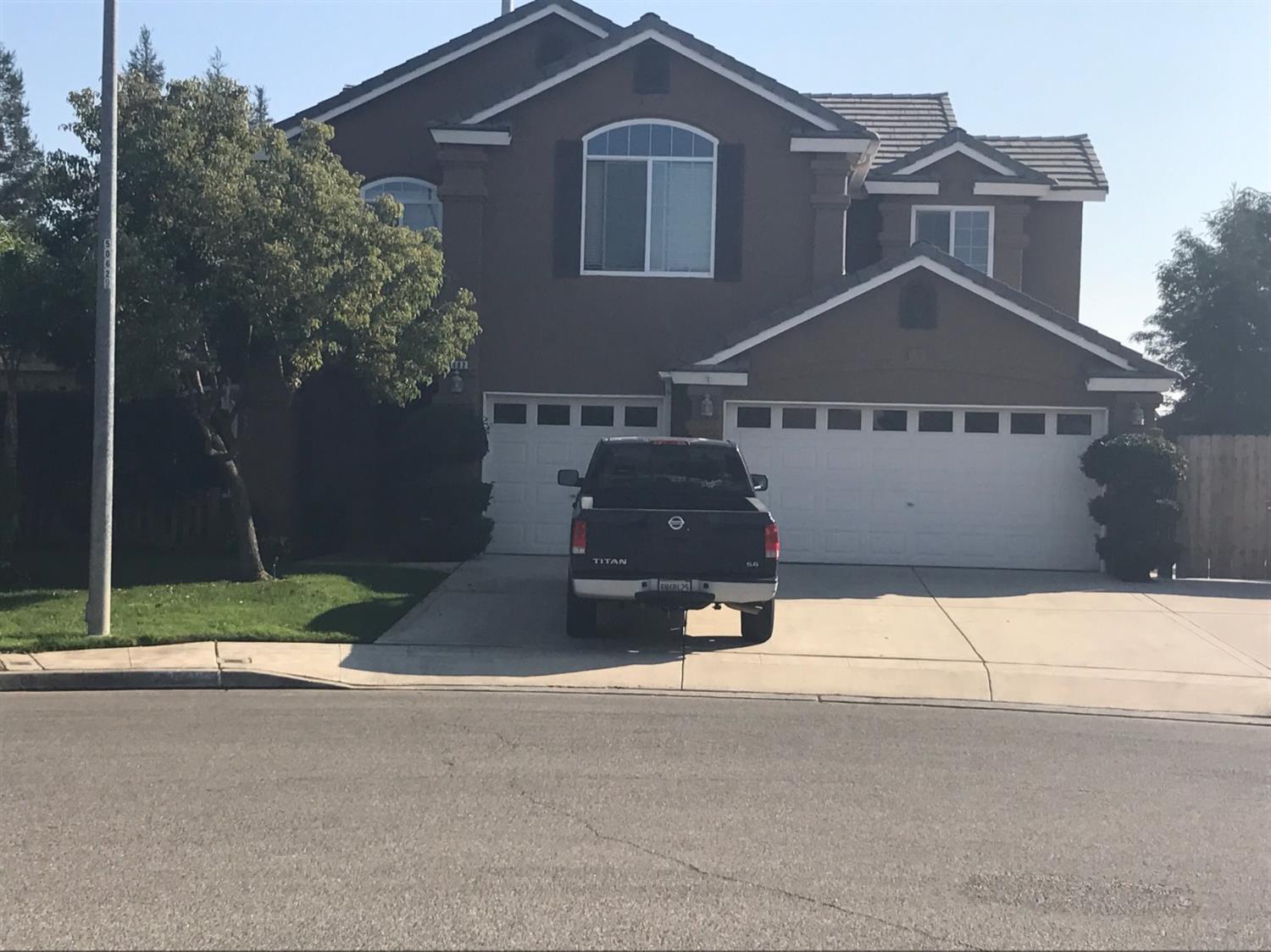 1982 Cromwell Ave, Clovis, CA 93611 photo 1