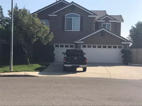 1982 Cromwell Ave, Clovis, CA 93611 photo 1