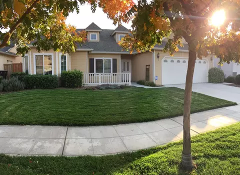 419 E Stanley Ave, Reedley, CA 93654 photo 1