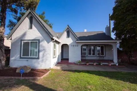 1032 K St, Sanger, CA 93657 photo 1