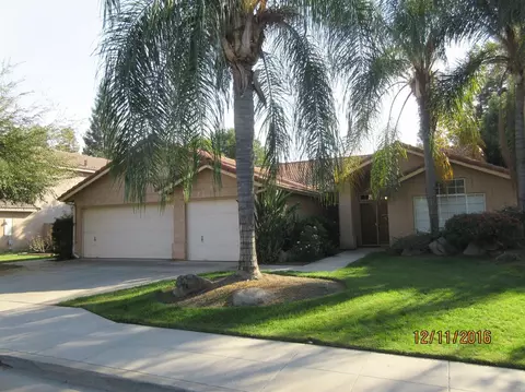 2352 Morris Ave, Clovis, CA 93611 photo 1