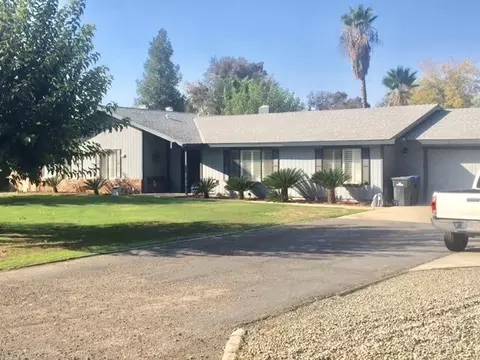 12284 Trieste Dr, Madera, CA 93636 photo 1