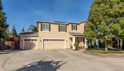2607 Twain Ave, Clovis, CA 93611 photo 1