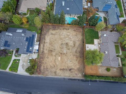 2685 Holly Ave, Clovis, CA 93611 photo 1