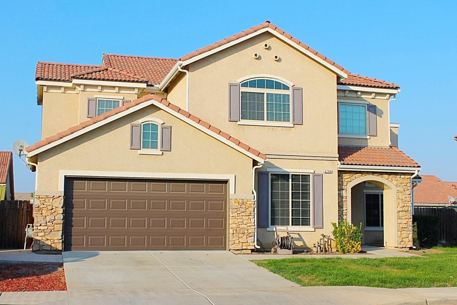 6794 E Cornell Ave, Fresno, CA 93727 photo 1