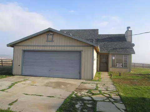34204 Heiskell Dr, Raymond, CA 93653 photo 1