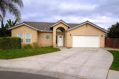 228 Ida Way, Hanford, CA 93230 photo 1