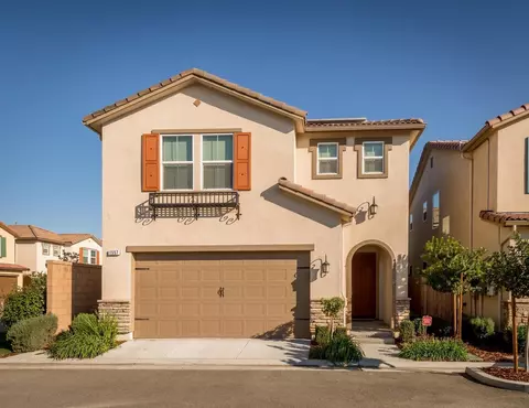 1557 N Interlude Way, Clovis, CA 93619 photo 1
