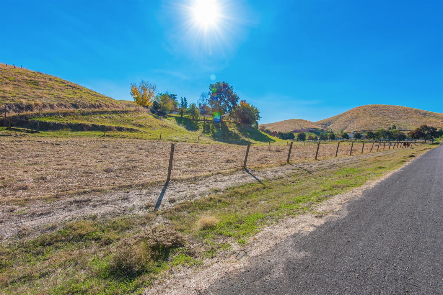 30818 Powell Dr, Exeter, CA 93221 photo 1