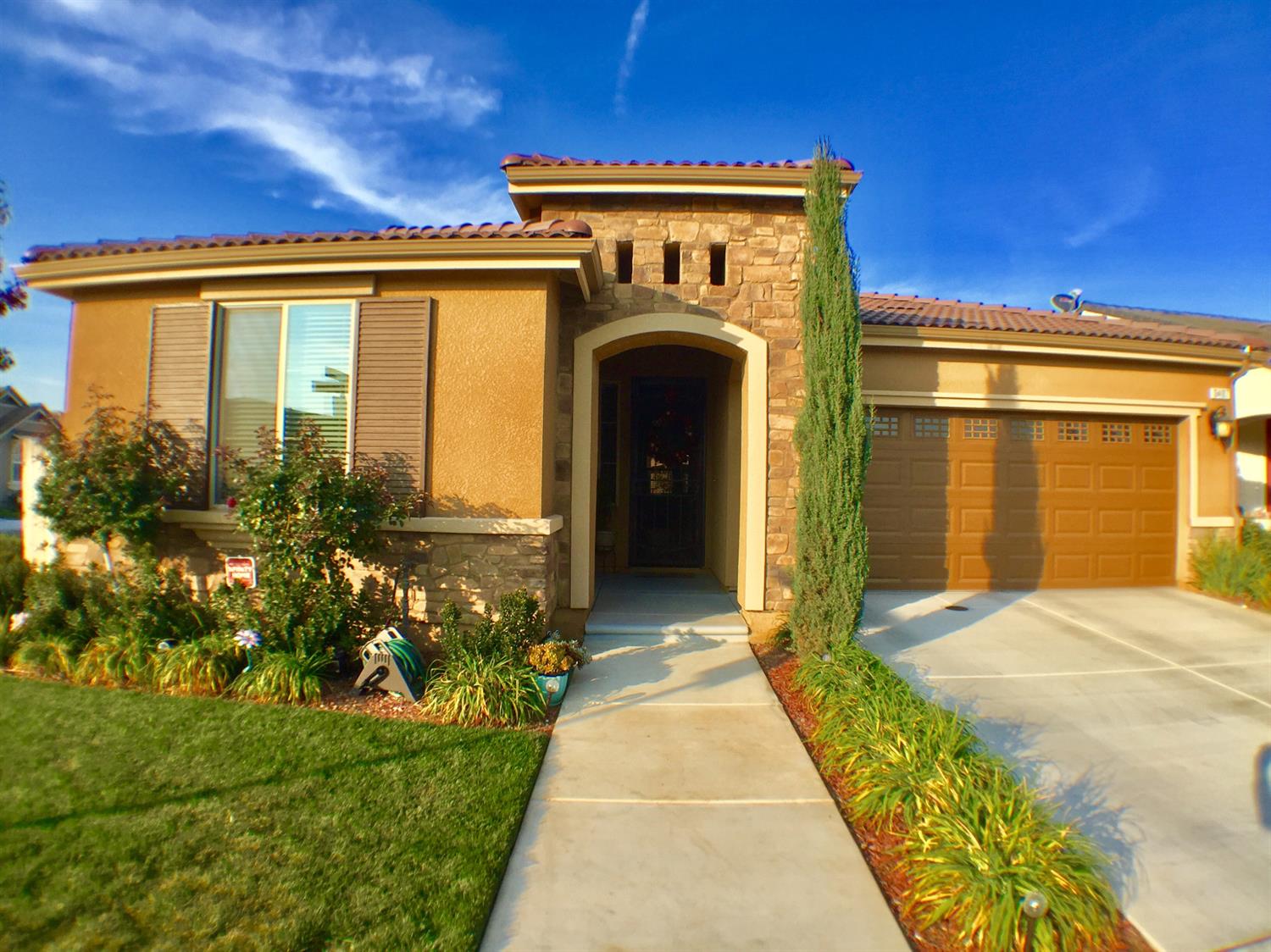 3407 Mecca Ave, Clovis, CA 93619 photo 1
