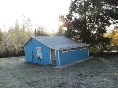 33069 Willow Creek Dr, North Fork, CA 93643 photo 1