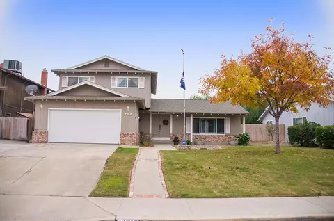733 Cedar Ln, Lemoore, CA 93245 photo 1