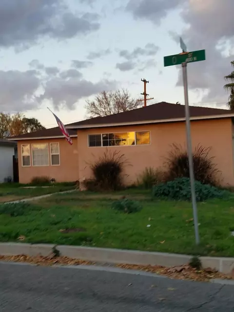 401 N O St, Madera, CA 93637 photo 1