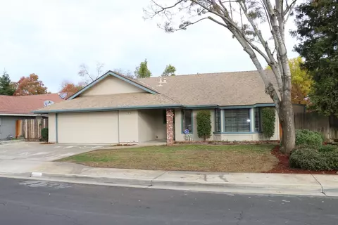 2287 Purvis Ave, Clovis, CA 93611 photo 1