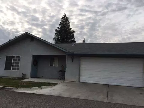 55 Greystone, Madera, CA 93637 photo 1