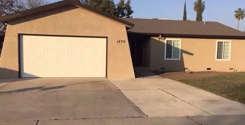 1679 Mitchell Ave, Clovis, CA 93611 photo 1