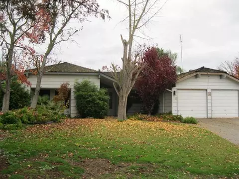 1769 Ash Ave, Clovis, CA 93611 photo 1