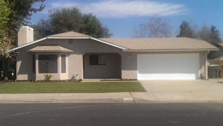 3125 Stanford Ave, Clovis, CA 93611 photo 1