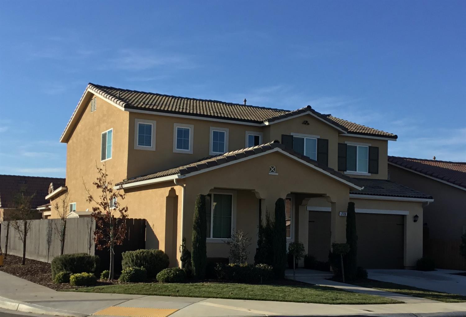 776 Maine Ave, Clovis, CA 93619 photo 1
