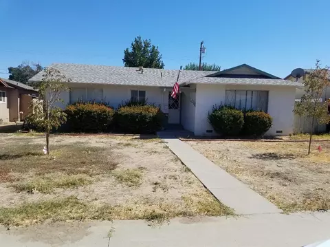 201 S S Joaquin St, Coalinga, CA 93210 photo 1
