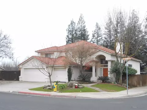708 N Hughes Ave, Clovis, CA 93611 photo 1