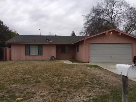 1105 Washington Ave, Madera, CA 93638 photo 1