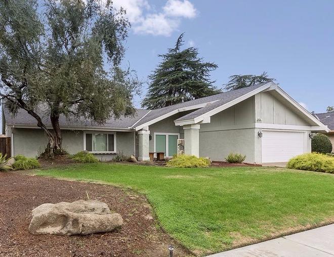 1895 Alamos Ave, Clovis, CA 93611 photo 1