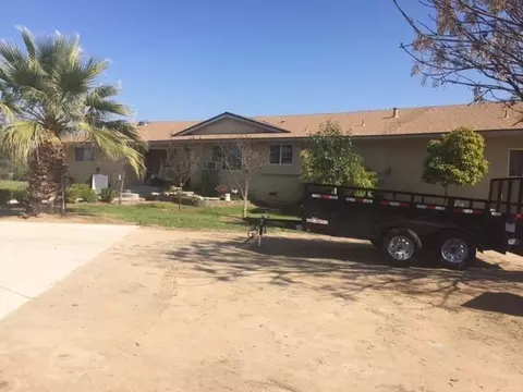 11643 E Belmont Ave, Sanger, CA 93657 photo 1