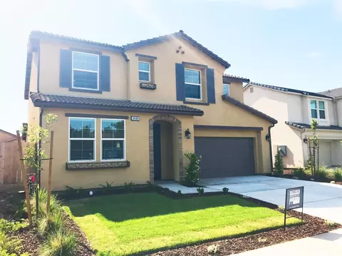 3464 Carson Ave, Clovis, CA 93611 photo 1