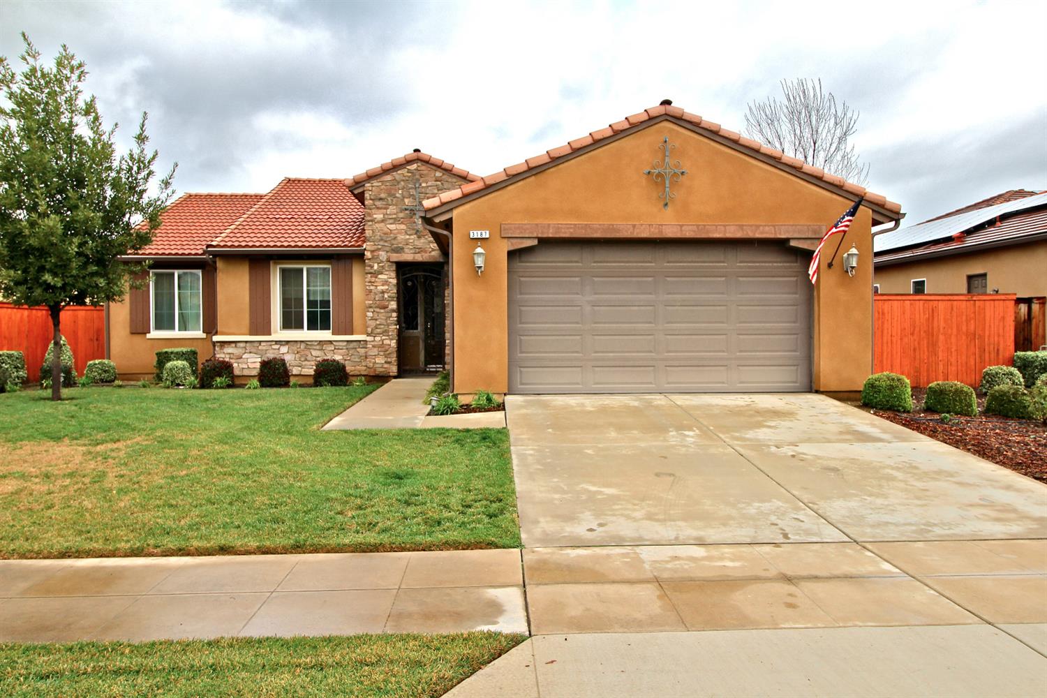 3187 Dennis Ave, Clovis, CA 93619 photo 1