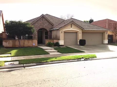 3236 Lester Ave, Clovis, CA 93619 photo 1