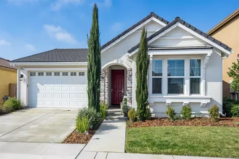 3286 Carmelita Ave, Clovis, CA 93619 photo 1
